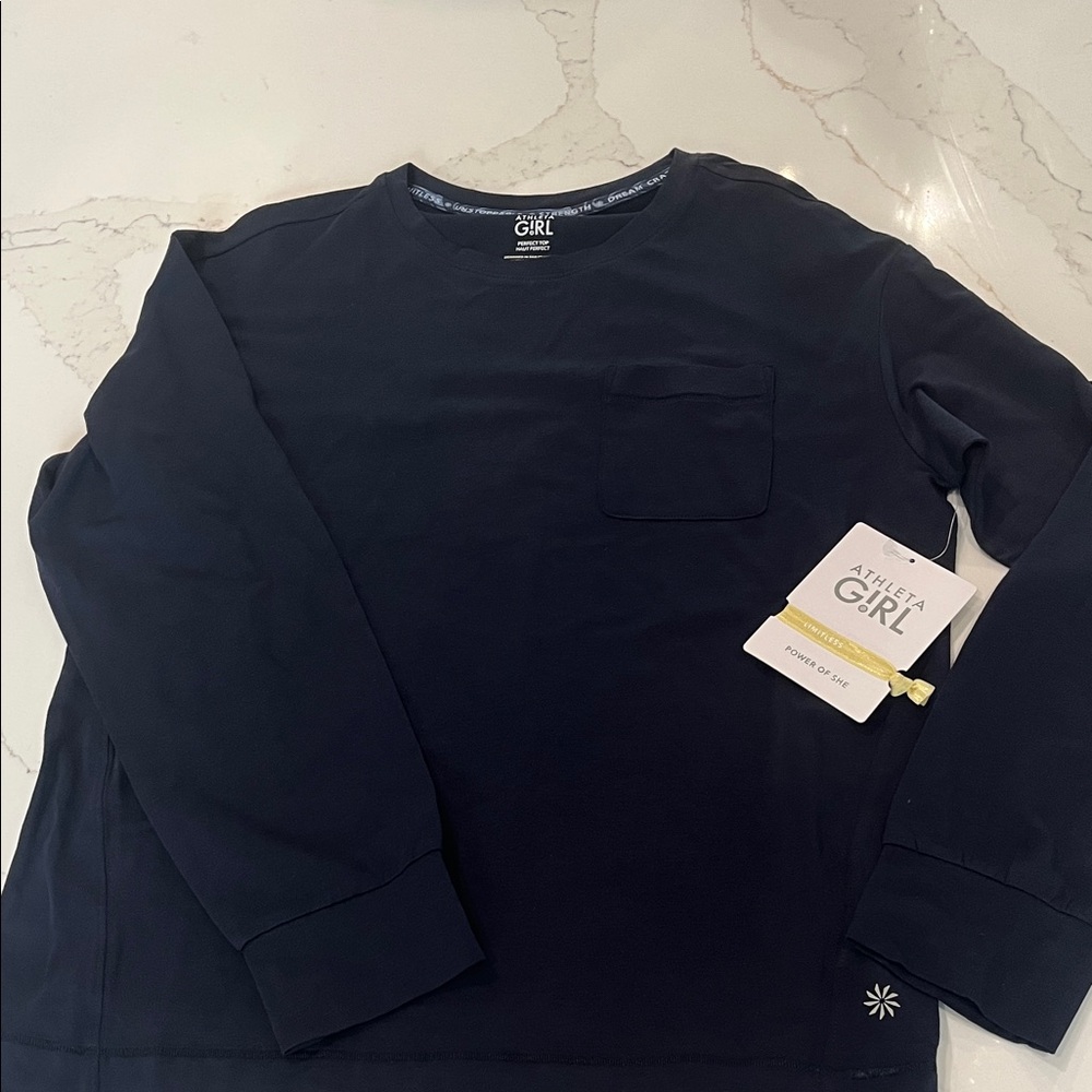 Athleta Navy Blue Perfect Top Girl’s Long Sleeve, Large (12), new,
